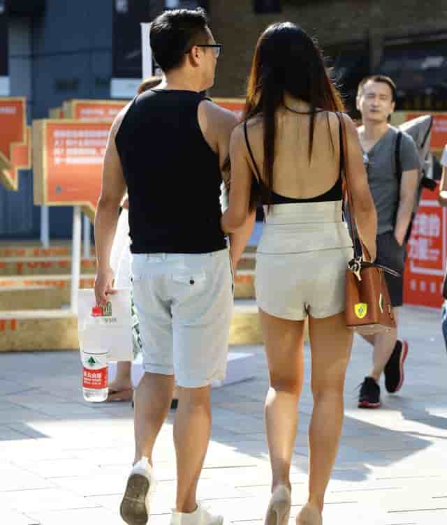 帕萨特领域钥匙怎么拆