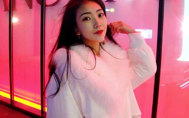 四川长虹哪个公司好