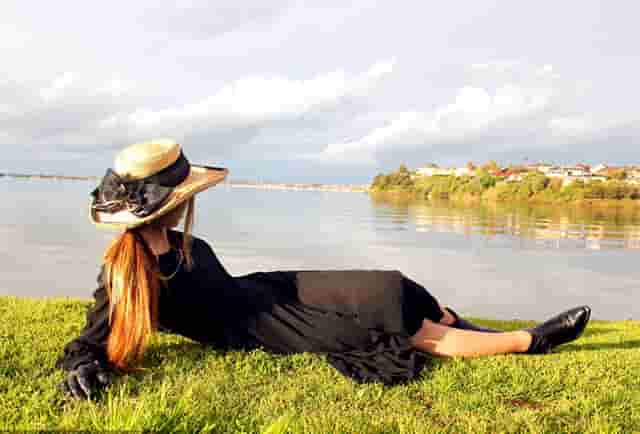 数藏圈的一匹黑马——火兔“FIRE BUNNY”